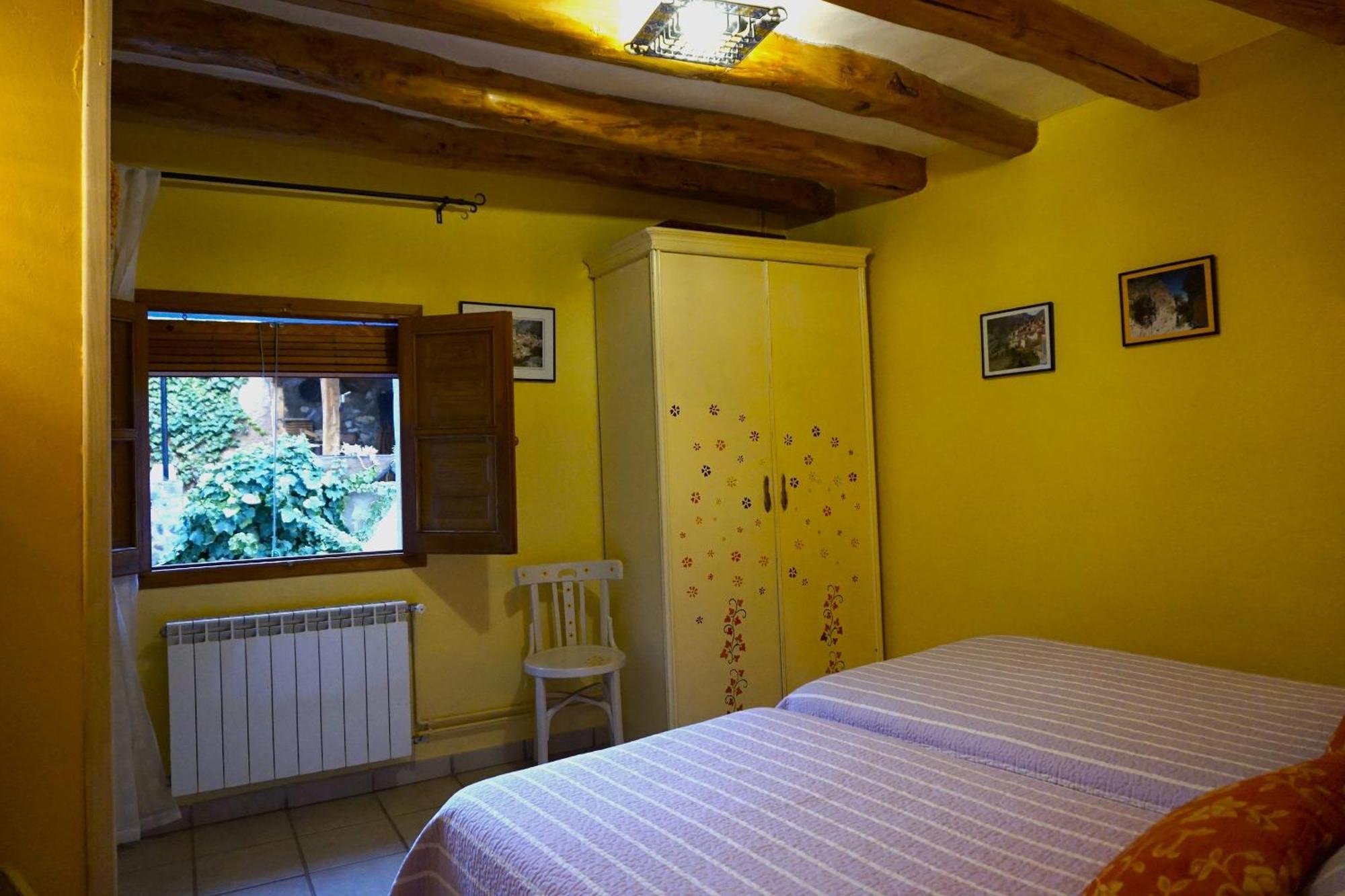 Bijuesca Casa Rural Manubles מראה חיצוני תמונה