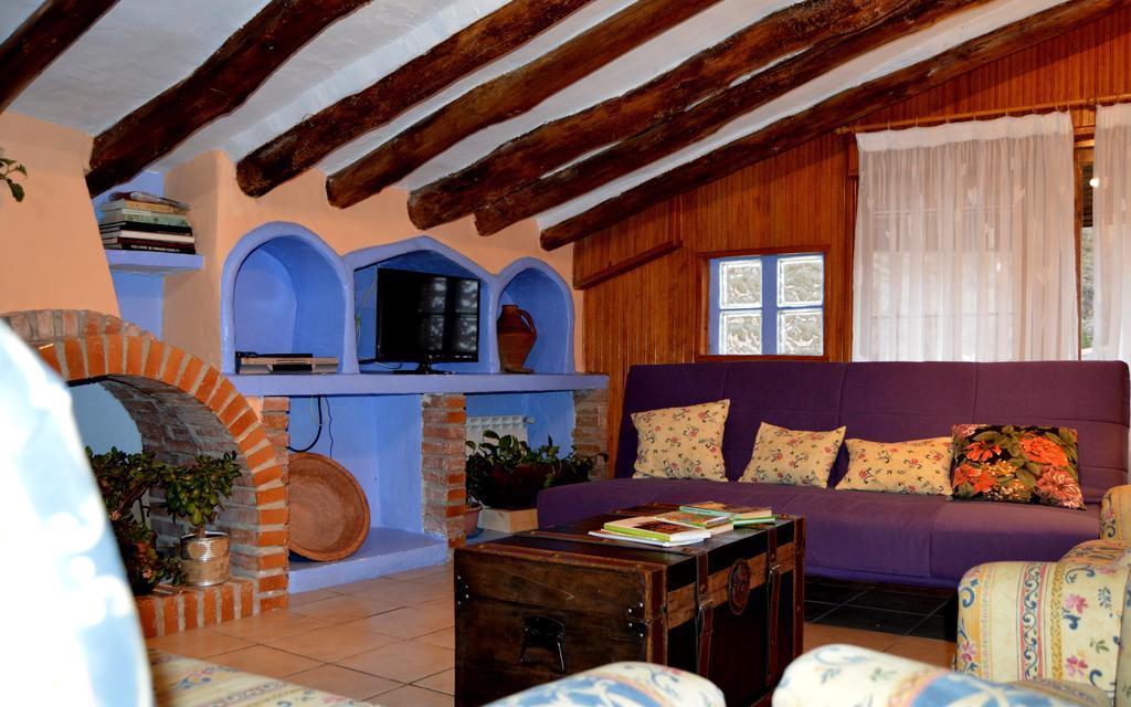 Bijuesca Casa Rural Manubles מראה חיצוני תמונה