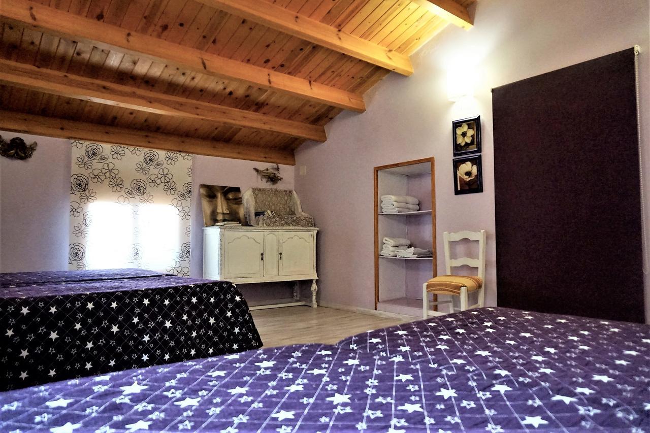 Bijuesca Casa Rural Manubles מראה חיצוני תמונה