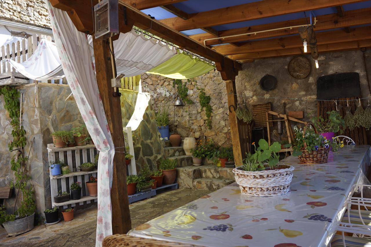 Bijuesca Casa Rural Manubles מראה חיצוני תמונה